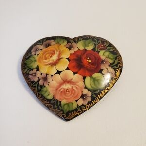 Hand-painted heart-shaped Russian floral brooch, signed